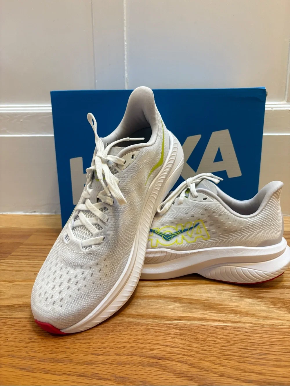 Hoka Mach 6 Size 9 New